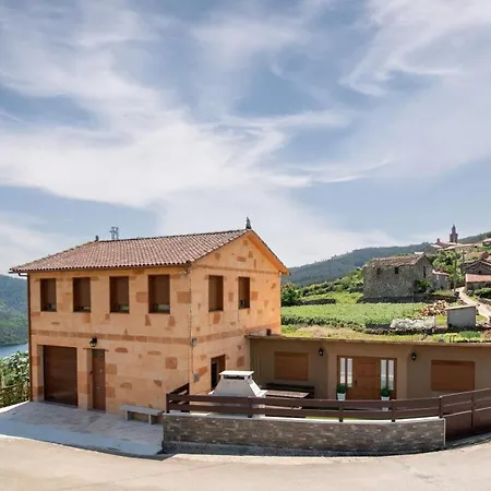 Casa Visita Ribeira Sacra * Chantada